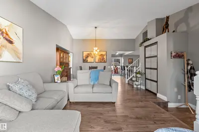 Photo 2 of 17 DONLEVY PL