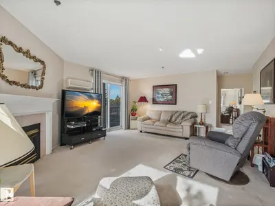 Photo 2 of #307 17511 98A AV NW