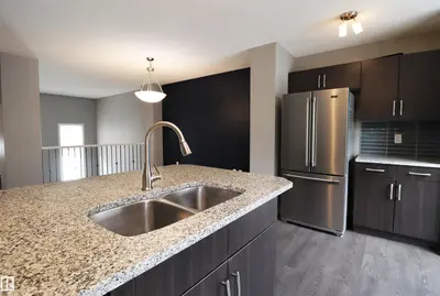 Photo 4 of #32 9151 SHAW WY SW