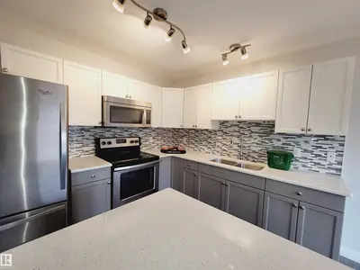 Photo 1 of #25 445 BRINTNELL BV NW
