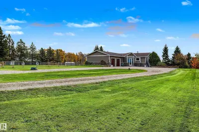 Photo 1 of 22549 TWP ROAD 511