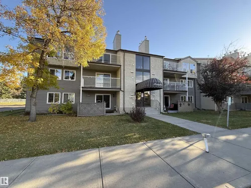 #102 44 ALPINE PL