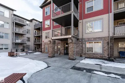 Photo 4 of #403 105 AMBLESIDE DR SW