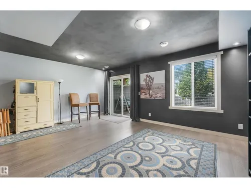 2397 SPARROW CR NW