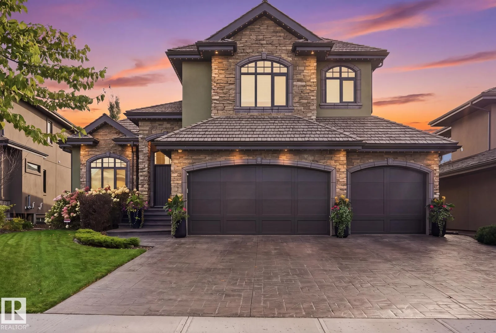 3 KINGSMEADE CR, St. Albert
