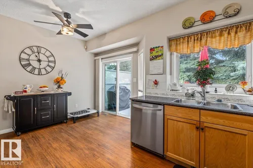 1 Longview PL