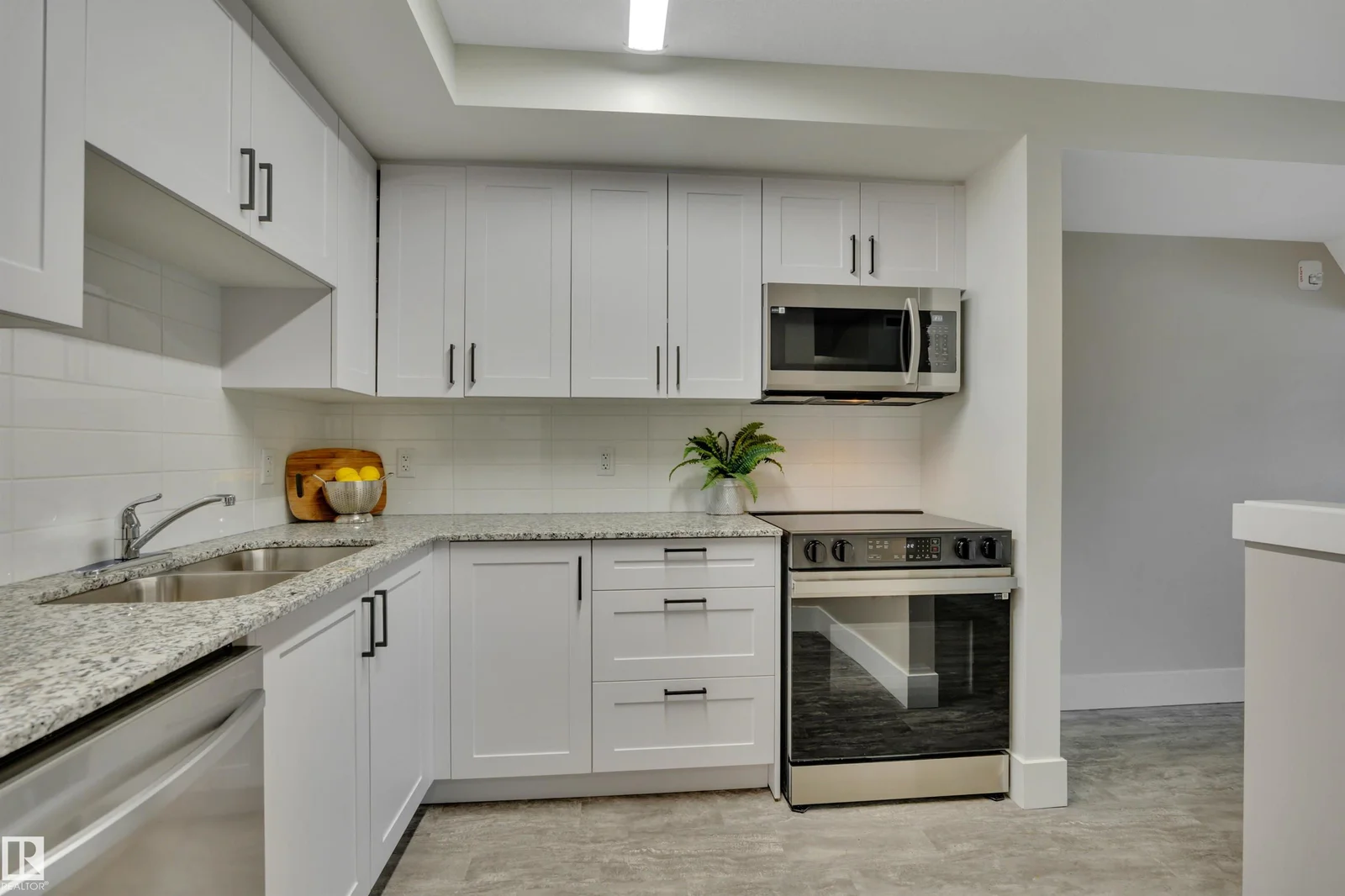 #310 9504 182 ST NW, Edmonton