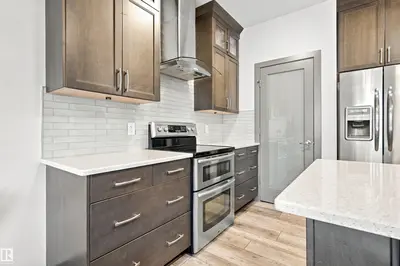 Photo 3 of 20746 96A AV NW
