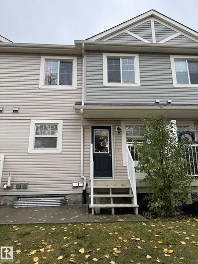 Photo 2 of #30 6032 38 AV NW