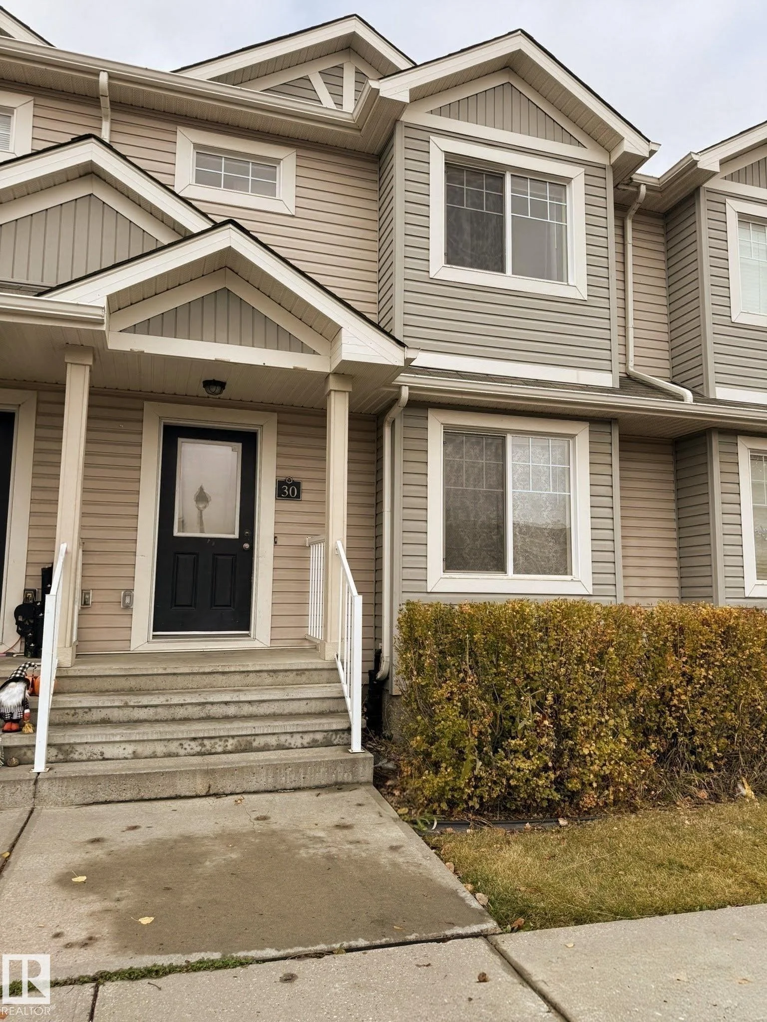 #30 6032 38 AV NW, Edmonton