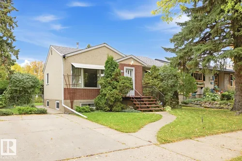 4218 111 AV NW