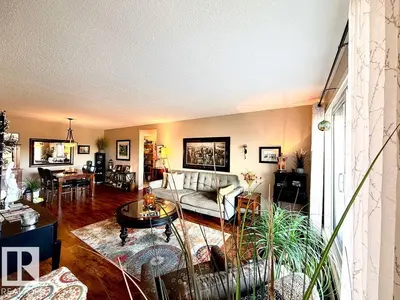 Photo 2 of #333 4404 122 ST NW
