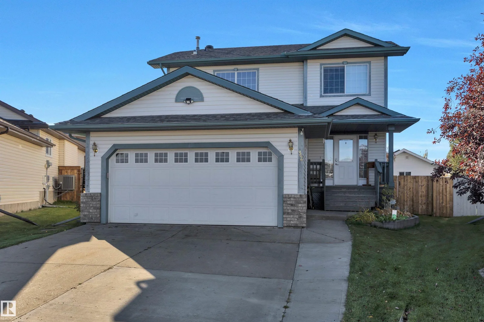 32 MOBERG RD, Leduc