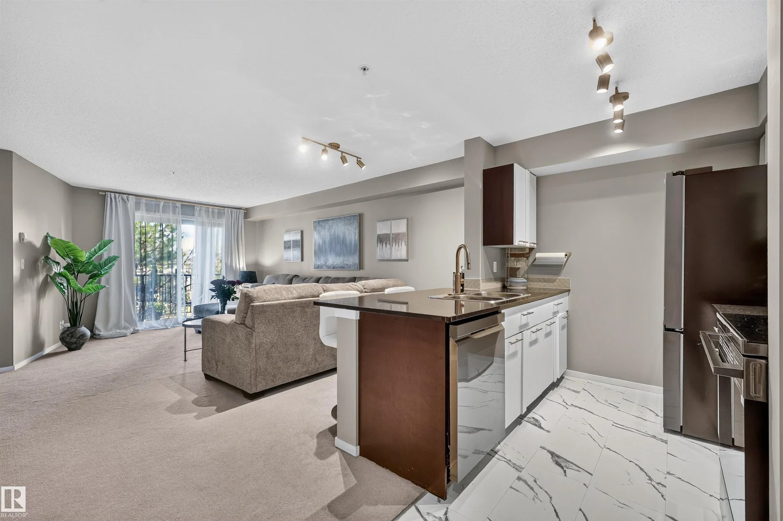 #217 3207 JAMES MOWATT TR SW SW, Edmonton