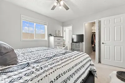 Photo 3 of 3801 42 Ave