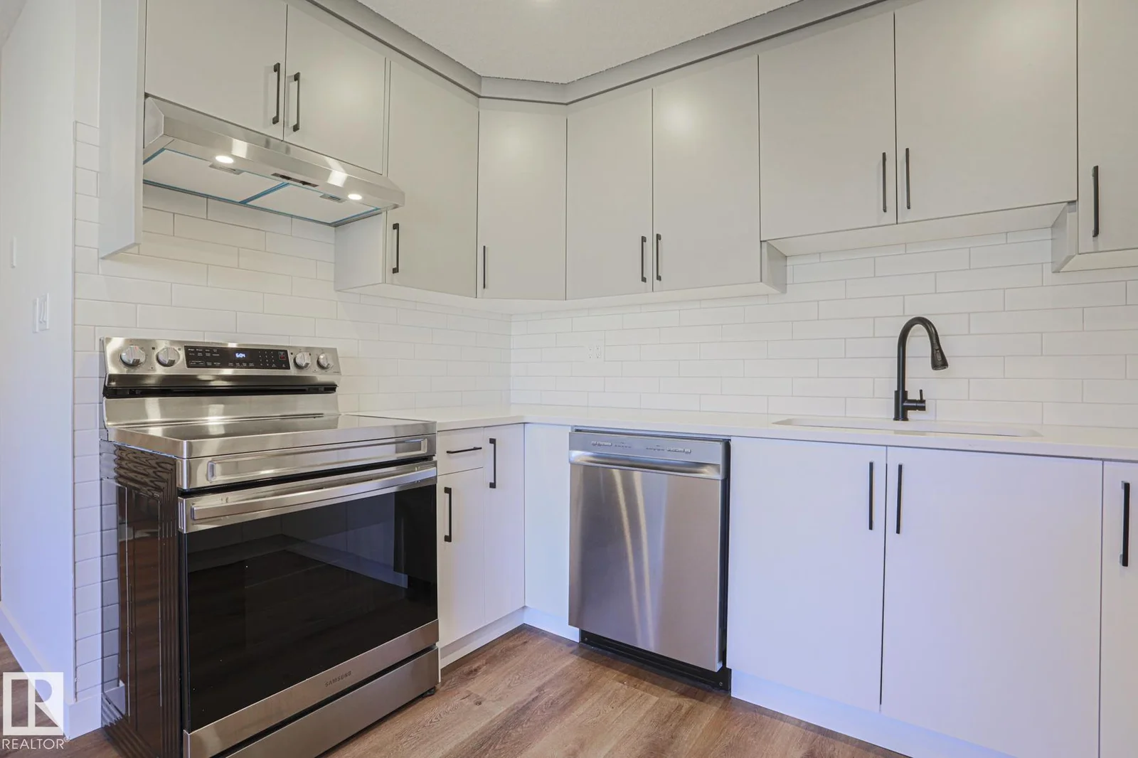 3237 132A AV NW, Edmonton