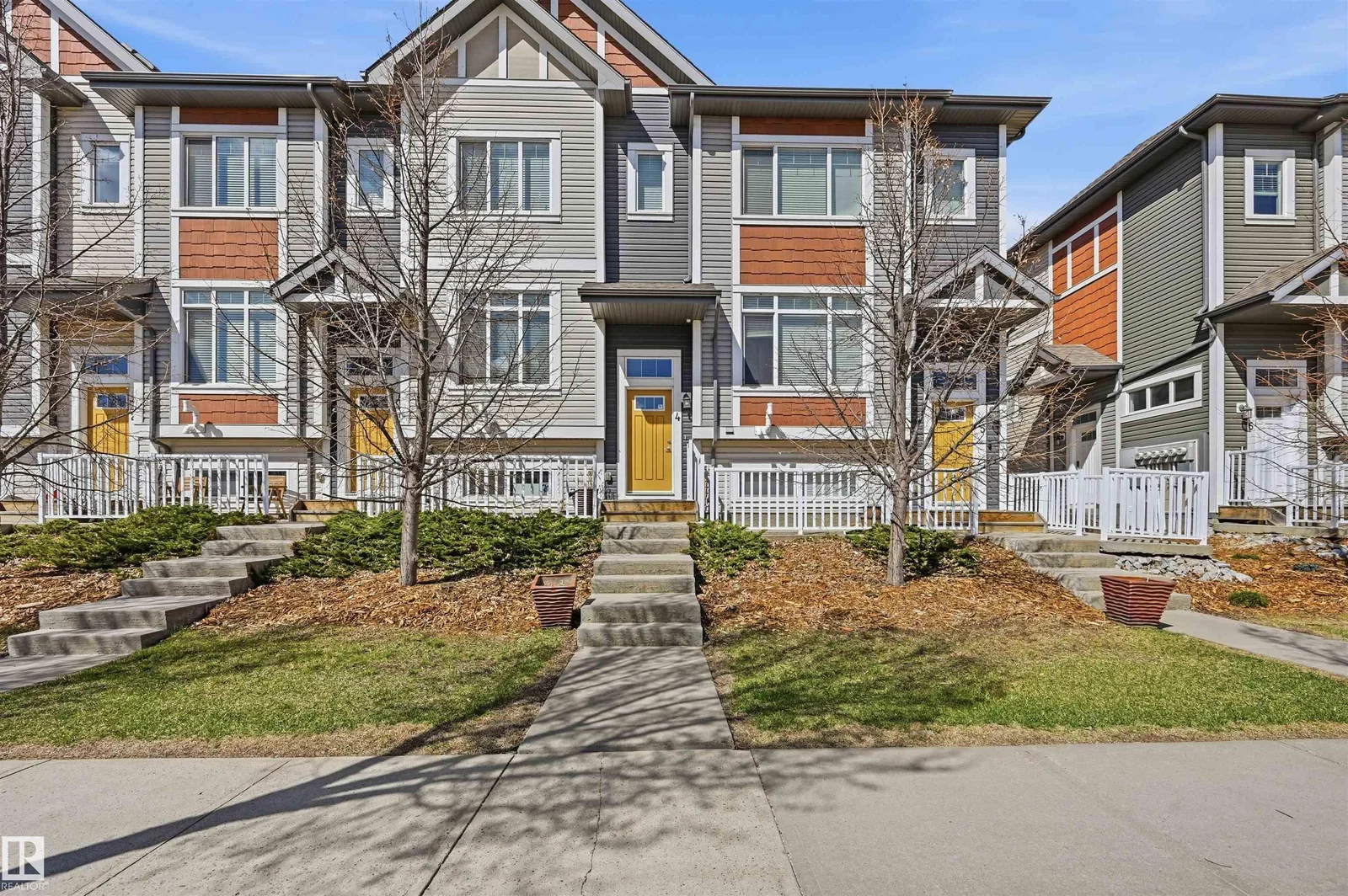 #4 320 SECORD BV NW, Edmonton