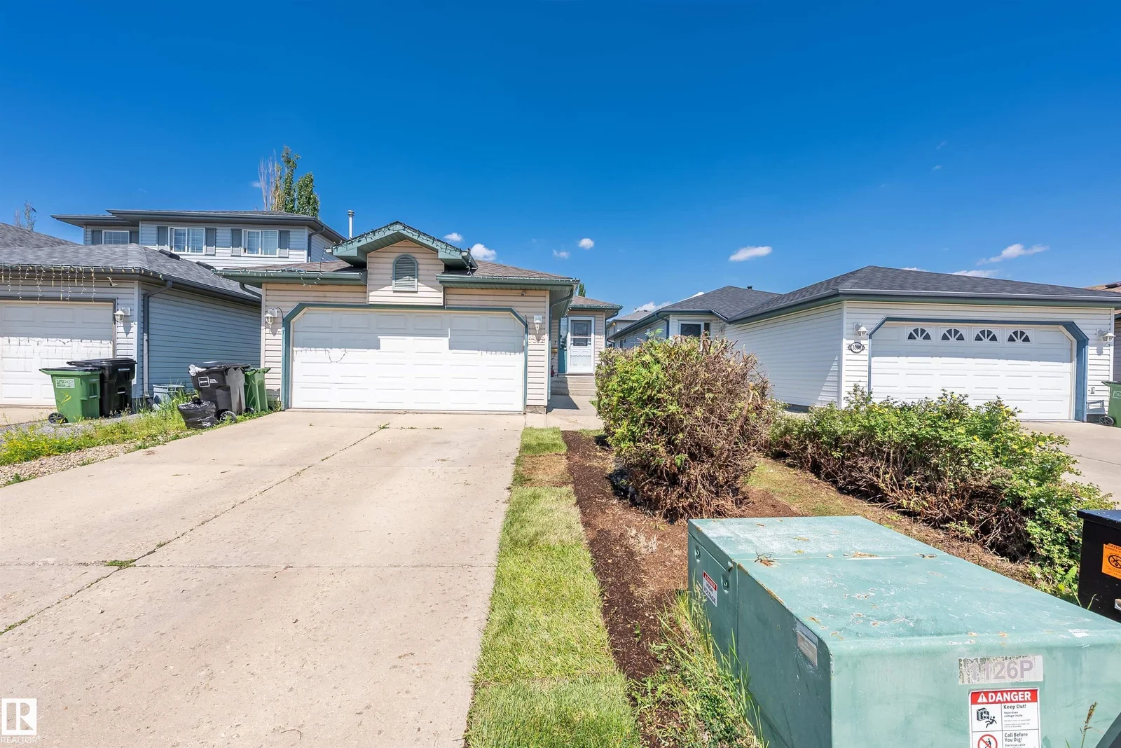 3312 27 ave NW, Edmonton