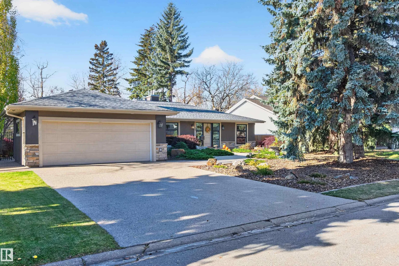 30 LODGEPOLE CR, St. Albert