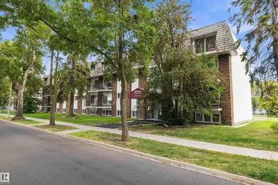 Photo 1 of #401 10735 81 AV NW