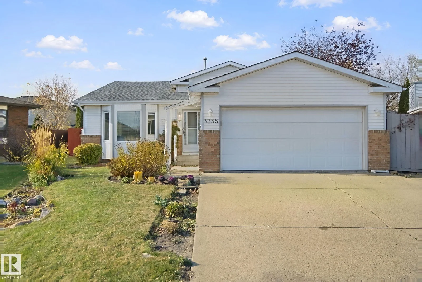 3355 145 AV NW, Edmonton
