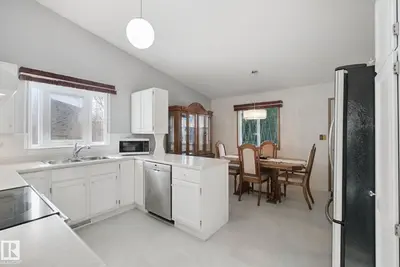 Photo 3 of 3355 145 AV NW