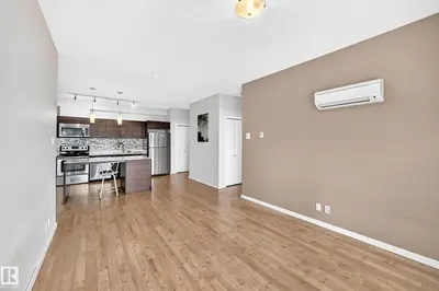 Photo 3 of #403 9519 160 AV NW